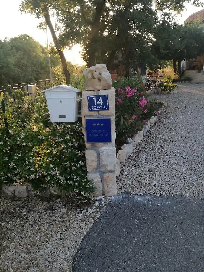 Apartments Milena Pinezici  Croatia